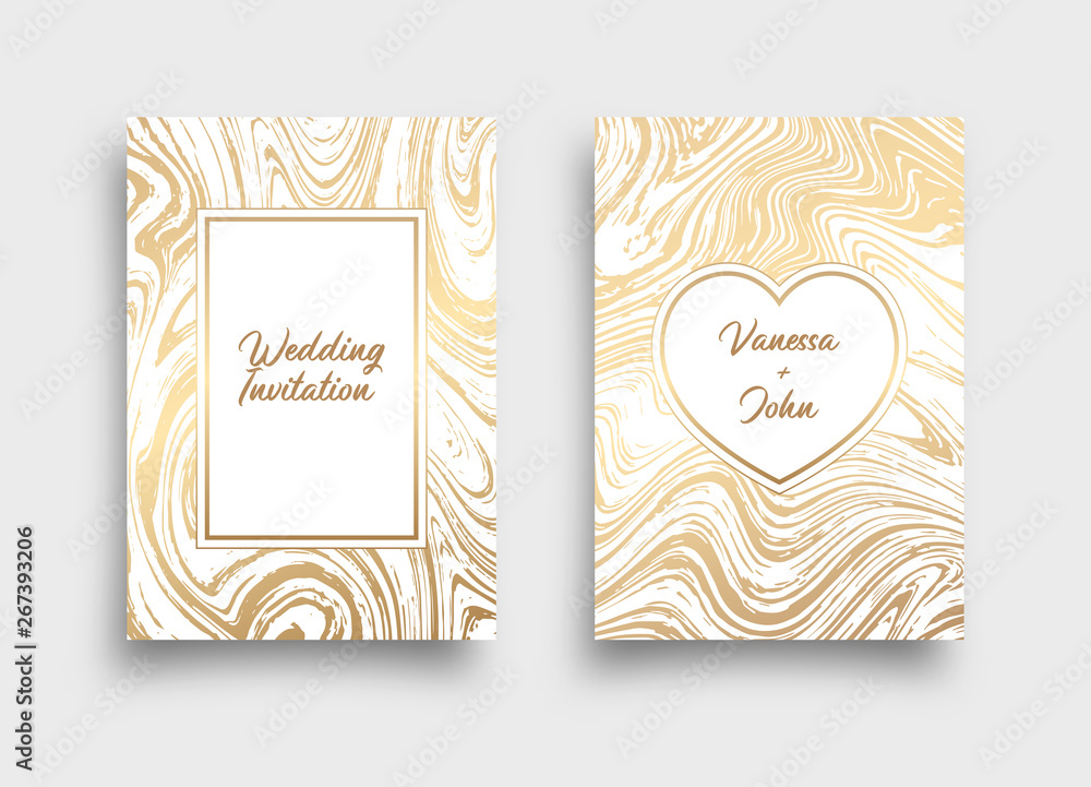Poster Wedding invitation card with golden texture and heart. Vector pattern for your design.