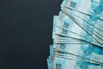 Brazilian money, denominations of 100 reais