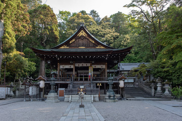 日牟禮八幡宮
