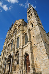 Fototapeta na wymiar Reims, la chiesa di Saint Remi - Francia