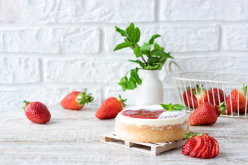 Strawberry Portioned Cheesecake