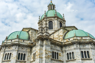 Fototapeta premium Exterior view of Como Cathedral (Duomo di Como) in Italy