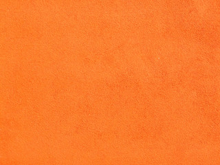 mur en béton coloré en rouge orangé