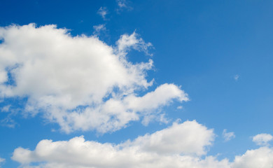 Obraz na płótnie Canvas blue sky and white clouds