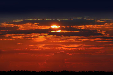 evening sunset clouds of suns