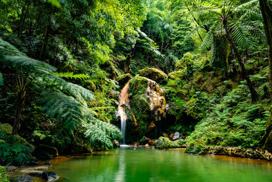 Azores Sao Miguel Caldeira Velha thermal spa pool hot water