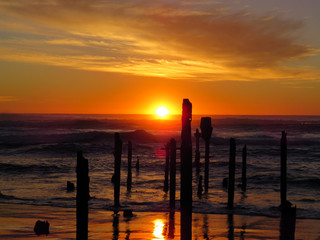 El atardecer de un viejo muelle