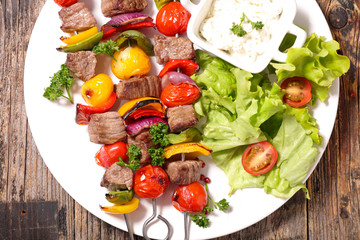 grilled beef barbecue with lettuce and sauce