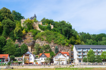 Fototapeta na wymiar Blick auf Rathen in der sächsischen Schweiz