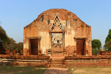Naklejka premium Wat Ratchaburana, Ayutthaya, Thailand : Buddhist temple in the Ayutthaya Historical Park