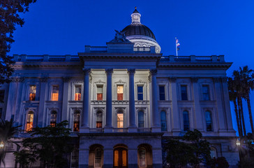 Fototapeta na wymiar California State Capitol Building, night