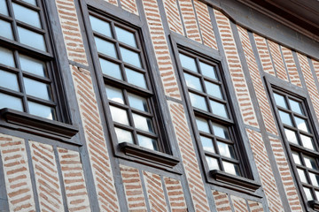 Obraz premium windows of an old building