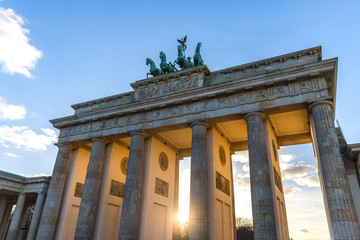 Fototapeta premium brandenburger tor berlin germany sundown view