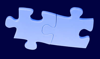 Obraz premium Puzzle sur fon noir 