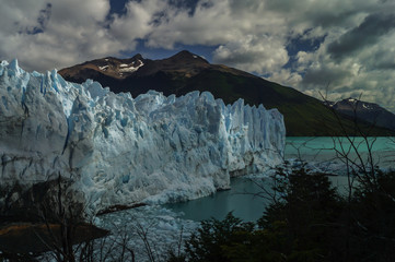 perito moreno glaciar in el calafate
