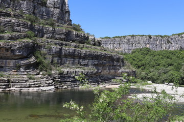 Le Cirque de Gens à Ruoms en Ardèche