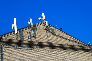 Antennas cellular communication