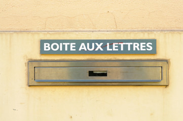 French "Boite aux lettres" (letterbox)