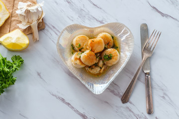Seared Portuguese Garlic Scallops
