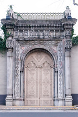 Fototapeta na wymiar The ancient gate