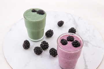 Spirulina and Acai Bowl Breakfast with Blackberry