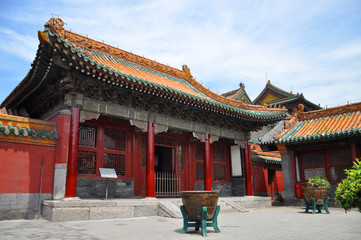 Fototapeta premium Diguang Hall in the Shenyang Imperial Palace (Mukden Palace), Shenyang, Liaoning Province, China. Shenyang Imperial Palace is UNESCO world heritage site built in 400 years ago.