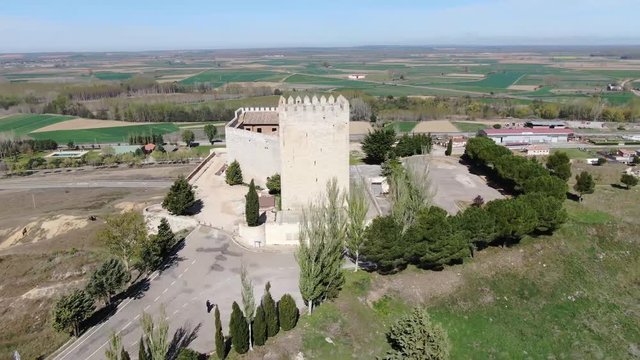 A castle in the countryside, Monzon2