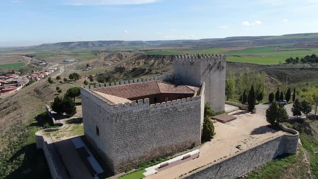 A castle in the countryside, Monzon1