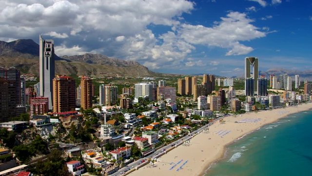 Hochh&auml;user und Strand in Benidorm, Costa Blanca, Spanien
