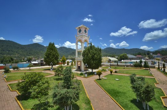 zocalo, guadalupe victoria mixteca oaxaca