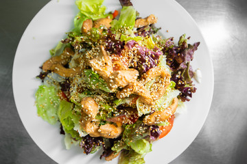 salad with chicken and vegetables