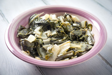Piatto di bietole cotte al vapore