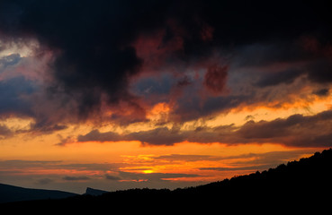 Obraz premium Sunrise in the Crimean mountains