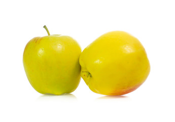yellow apples isolated