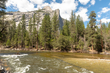 lake in yosemite national park