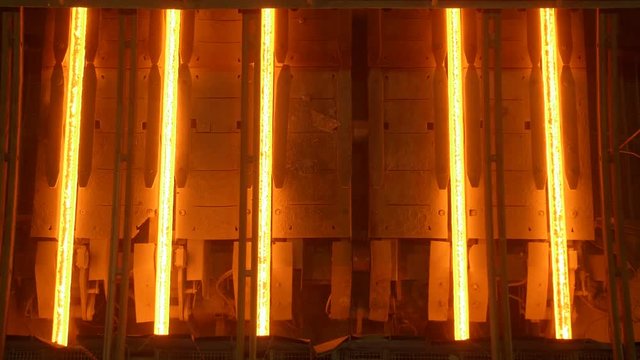 Hot steel billets continuous casting at a metallurgical plant