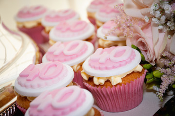 Pink 40th Birthday Party Cupcakes