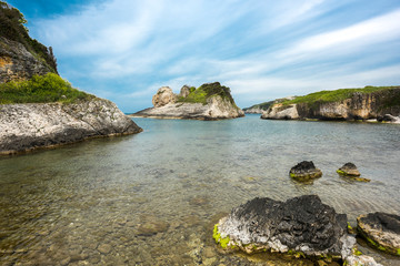 Fototapeta na wymiar beauty in nature, rocks in the sea