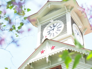 初夏の札幌時計台