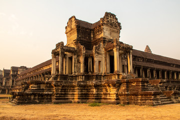 Fototapeta premium side entrance to Ankor wat