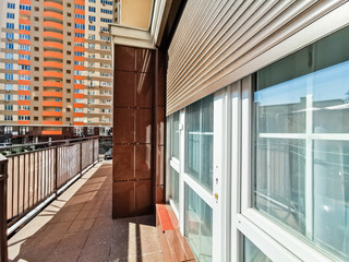 Metal shutter