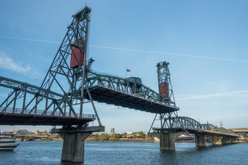 Hawthorne bridge in Portland