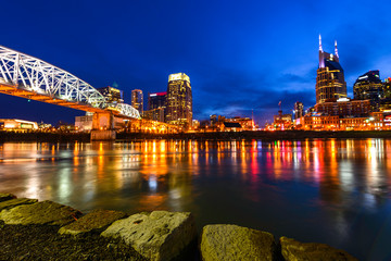 Fototapeta premium Nashville skyline at night