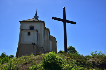 Church of the Exalation of the Holy Cross, Chateau Nizbor, weir