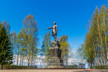 Fototapeta premium Luxurious bronze sculpture 1873 year of Peter the Great - Russian Emperor in city park