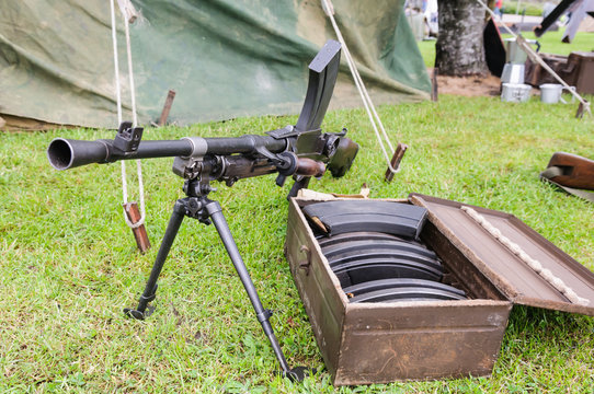 Bren .303 Light Machine Gun With Box Of NATO Standard Cartridges