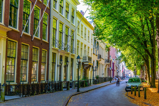 Alley alongside Lange Voorhout street in the Hague, Netherlands