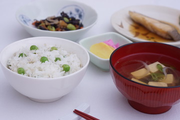 塩豆と釜揚げしらすご飯