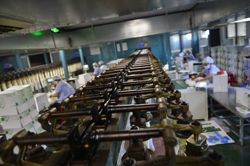 Rubber gloves production line