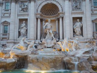 Fontana di Trevi, a popular tourist destination in Italy with beauty and elegance